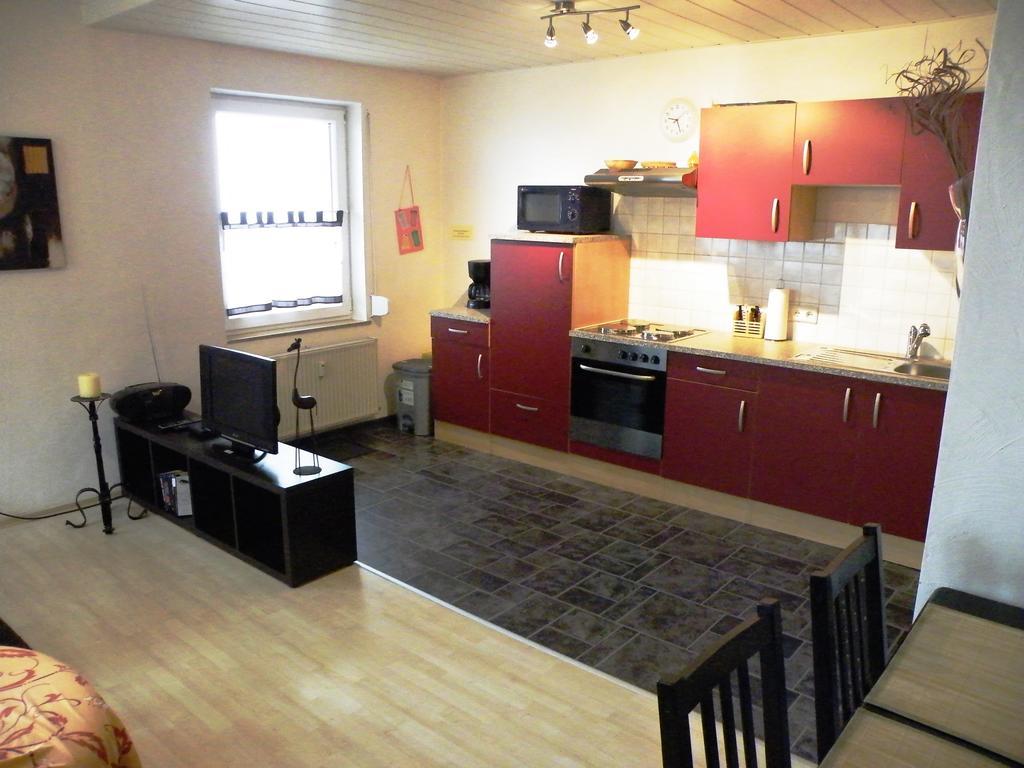 Haus Bahlo - Ferienwohnungen Attendorn Habitación foto